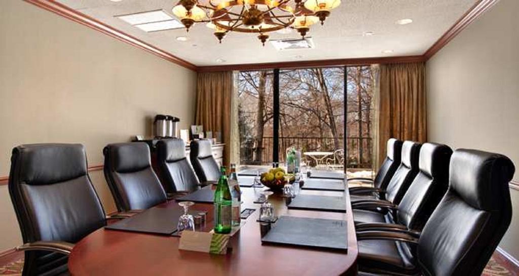 Hilton Westchester Rye Brook Εξωτερικό φωτογραφία