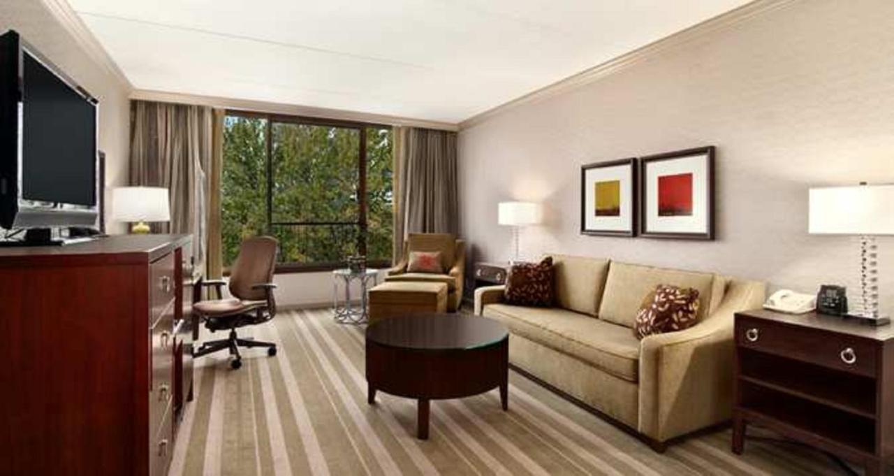 Hilton Westchester Rye Brook Δωμάτιο φωτογραφία